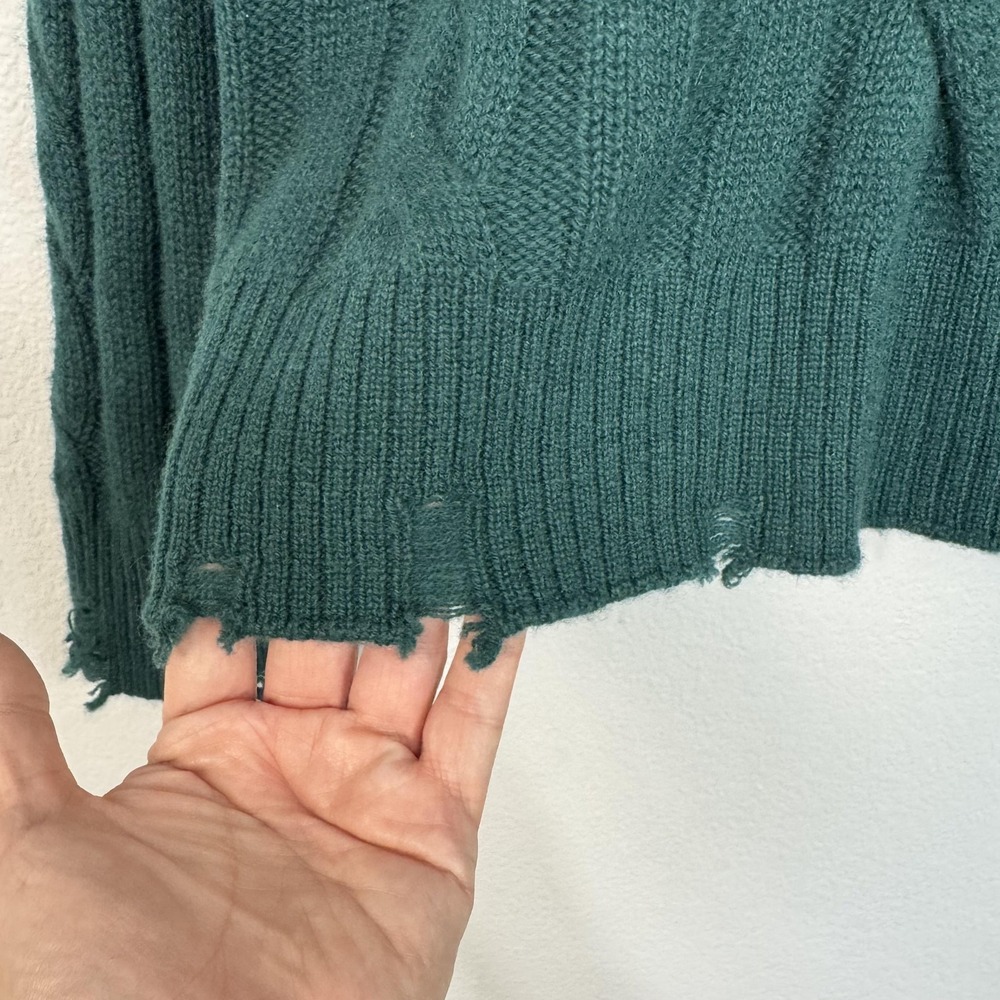 Aqua Cashmere Sweater Women's Medium Green Distressed Cable Knit Pullover Grunge - Picture 5 of 15